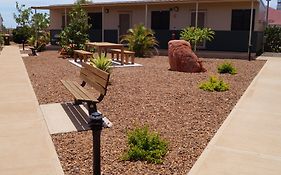 Karratha Lodge Twa